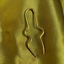 French Hair Pin