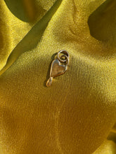 10k Bleeding Heart Charm